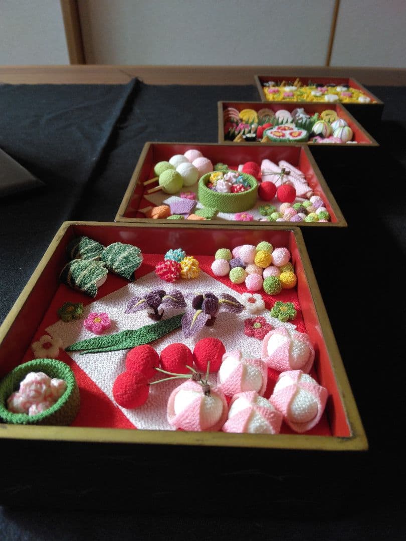 ミニチュア重箱縮緬細工食品