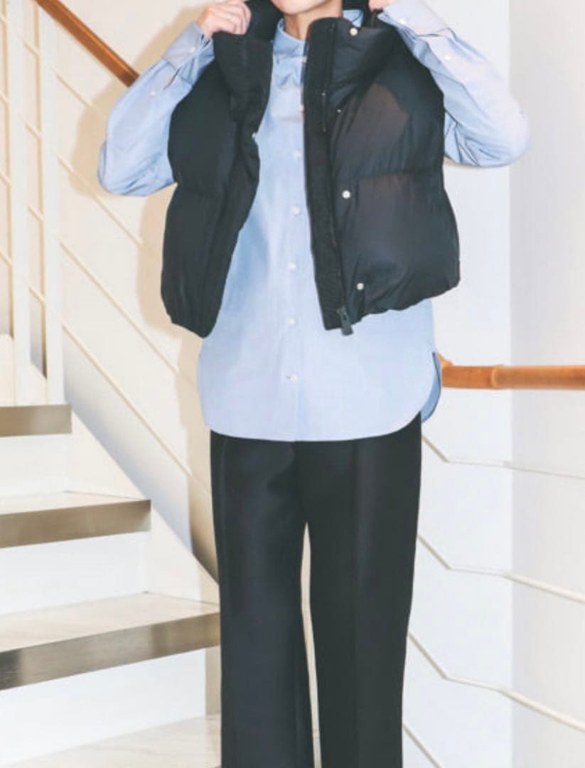 Bacon ブラック　クロップドダウンベスト