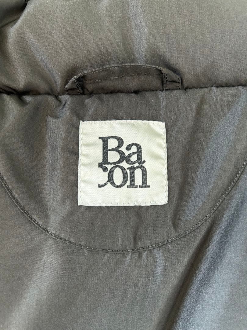 Bacon ブラック　クロップドダウンベスト