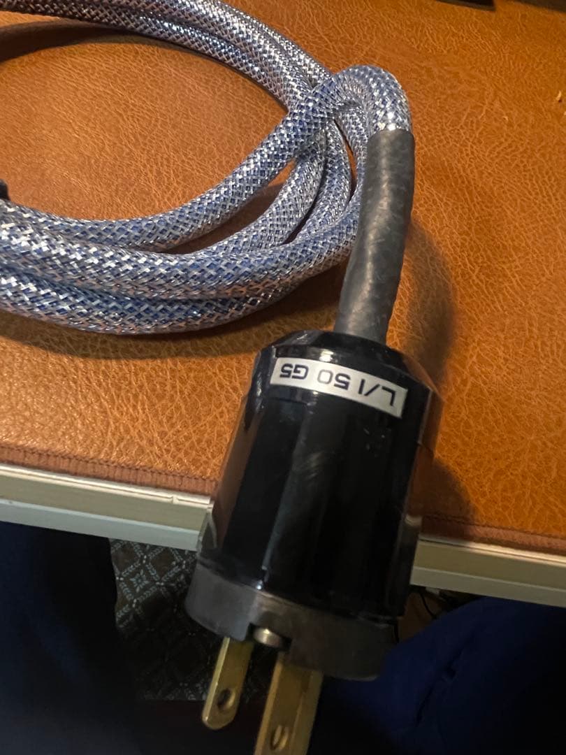 Oyaide L/i 50 G5 電源ケーブル power supply