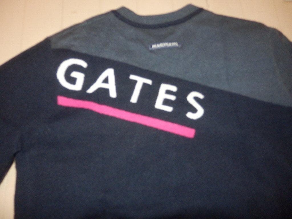 美品 パーリーゲイツ★人気 防寒セーター 2023年モデル★サイズ5 L