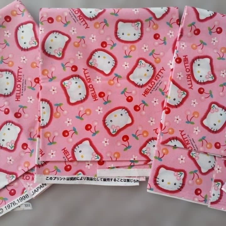 サンリオ ◇キティ◇生地/布/1998/1999◇正規品/未使用◇当時もの