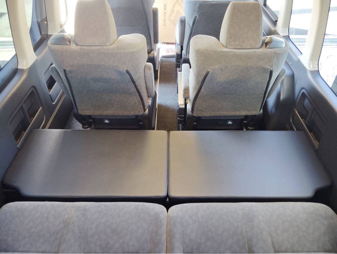 ハイエース ファインテックツアラー フレックス スマートベッドキット 新車外し