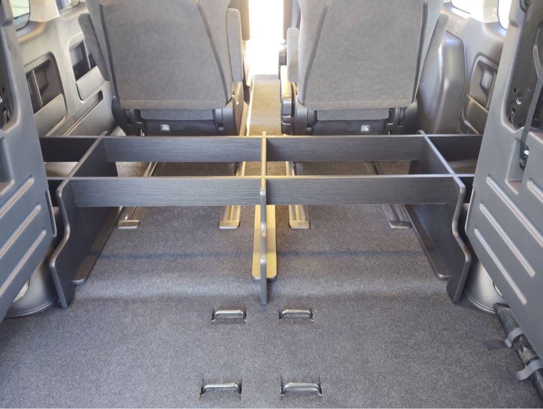 ハイエース ファインテックツアラー フレックス スマートベッドキット 新車外し