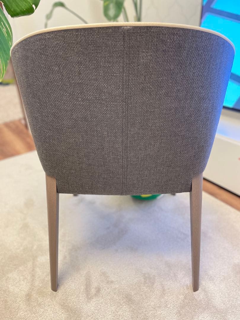 未使用 arflex アルフレックス フルーテ 椅子 1脚　カリガリス