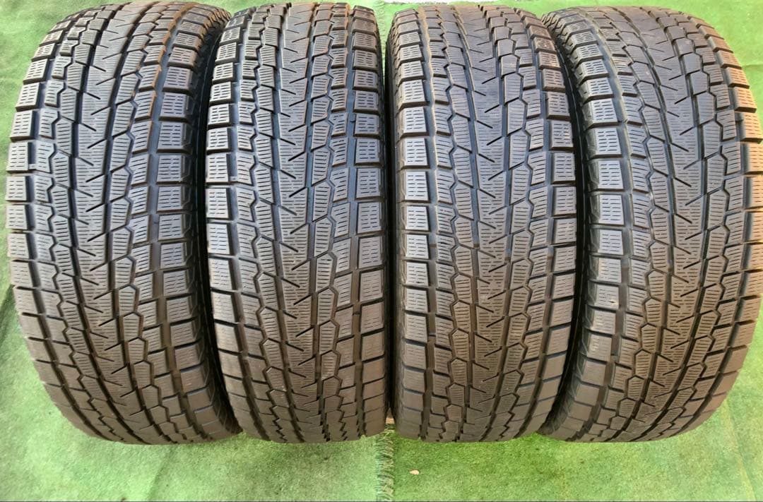 265/70 R16 YOKOHAMA ice GUARD スタッドレスタイヤ