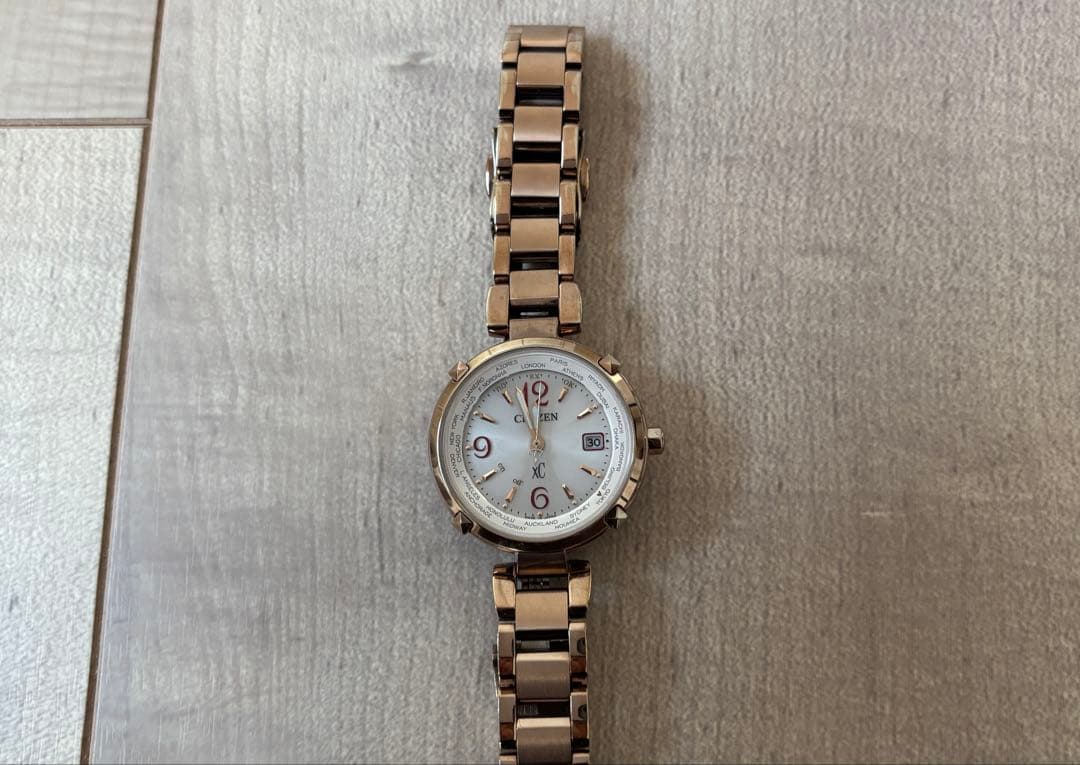 シチズン　クロスシーXC 電波ソーラー