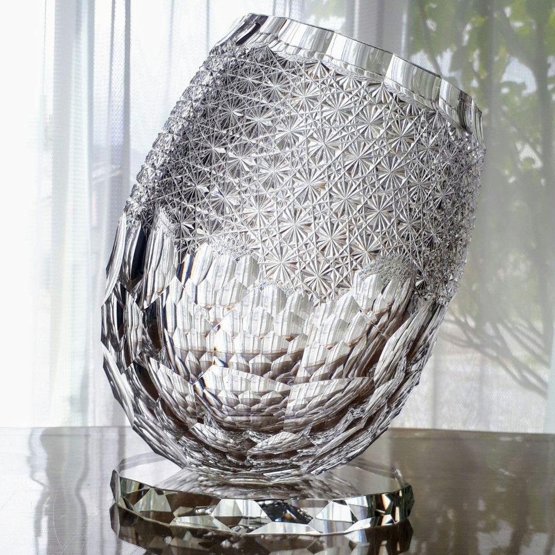 江戸切子　堀口硝子　三代目秀石 作品　花器　銘「ゴジラの卵」【 未使用　美品 】