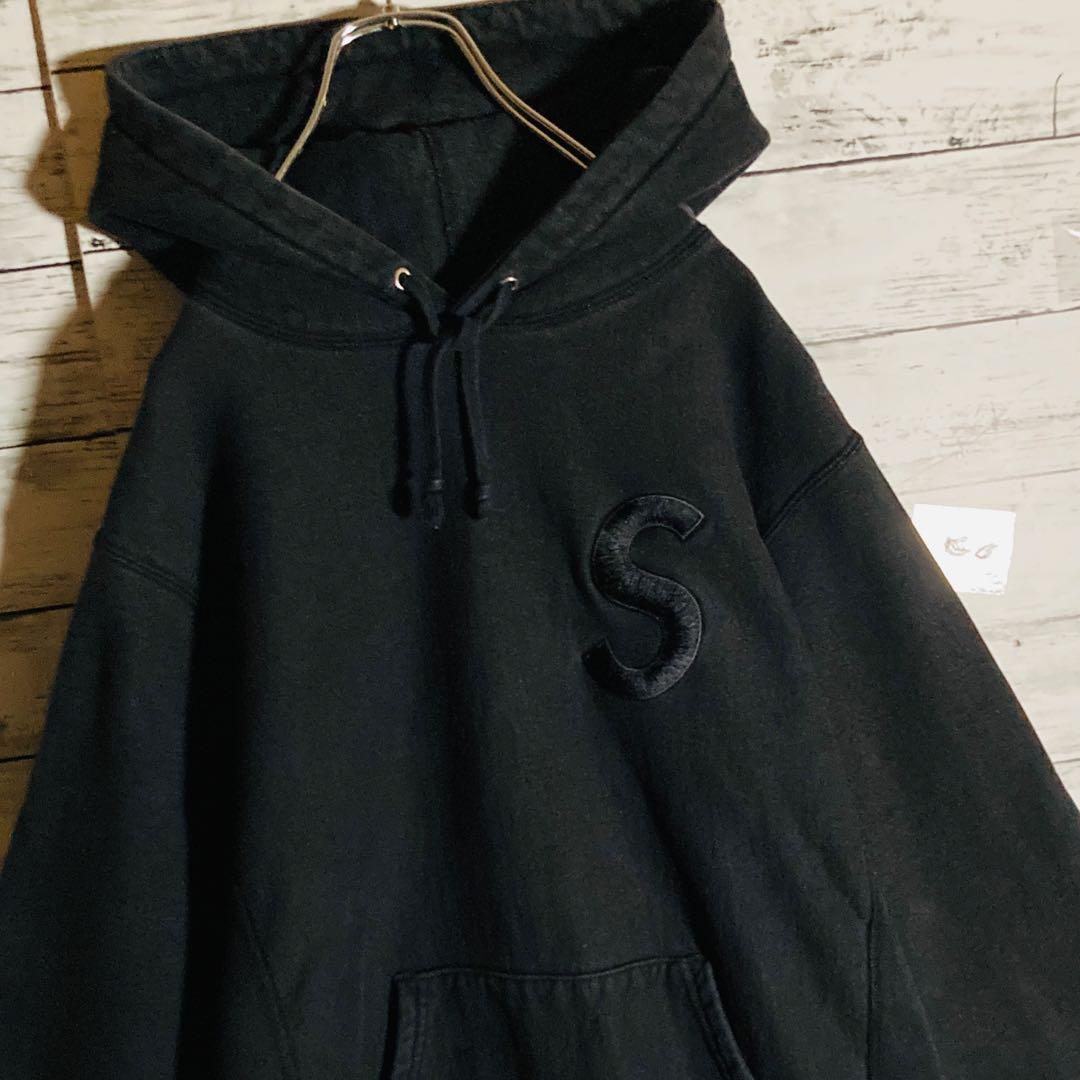 【カナダ製】シュプリーム⭐️Sロゴ刺繍　パーカー　正規品鑑定済　L相当　入手困難