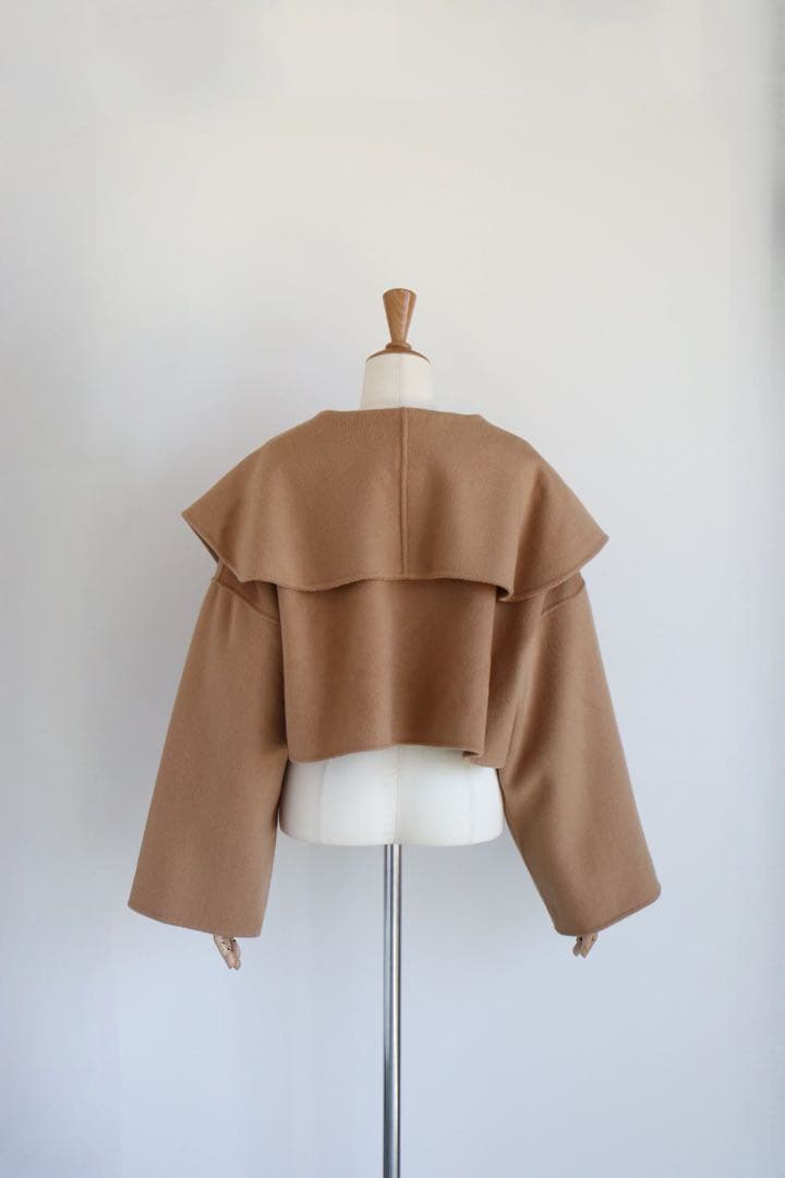 新品タグ付きgirlish St.cecilia ビッグカラーボレロ yori