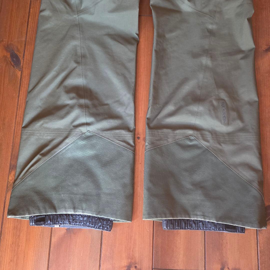 【パタゴニア】ビブパンツ スキーウェア スノーボードウェア (Mサイズ)