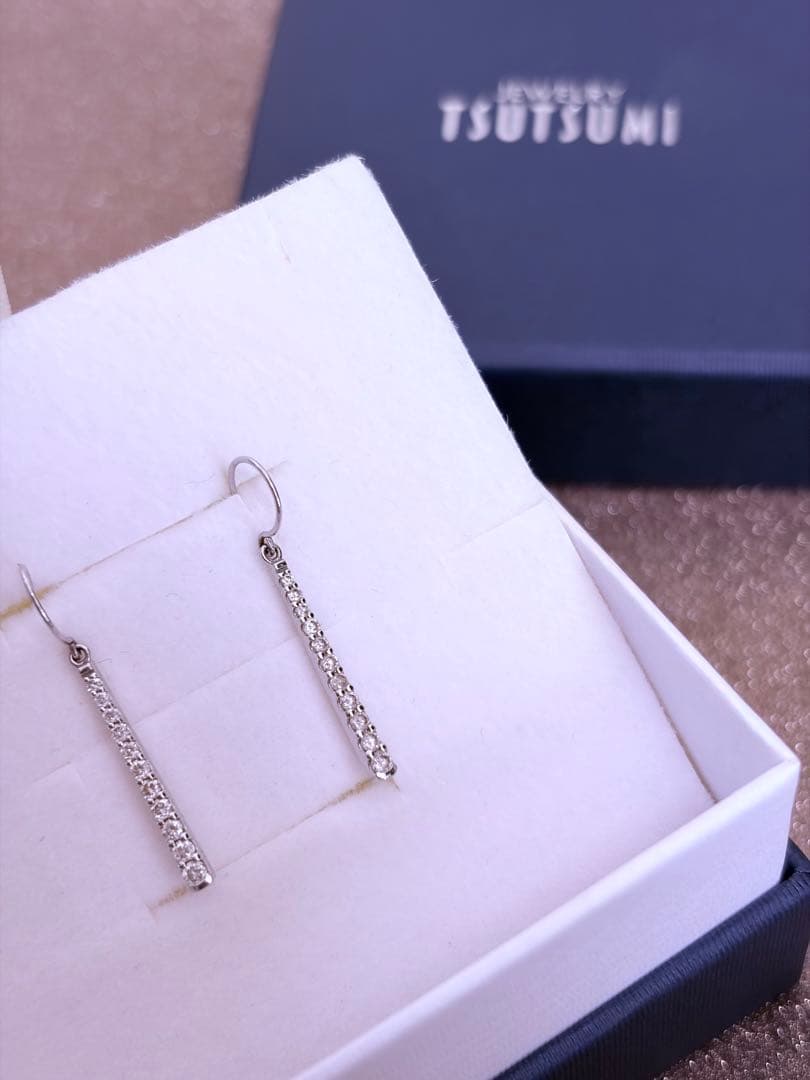 TSUTSUMI ダイヤモンドラインピアス　フックピアス　バーピアス