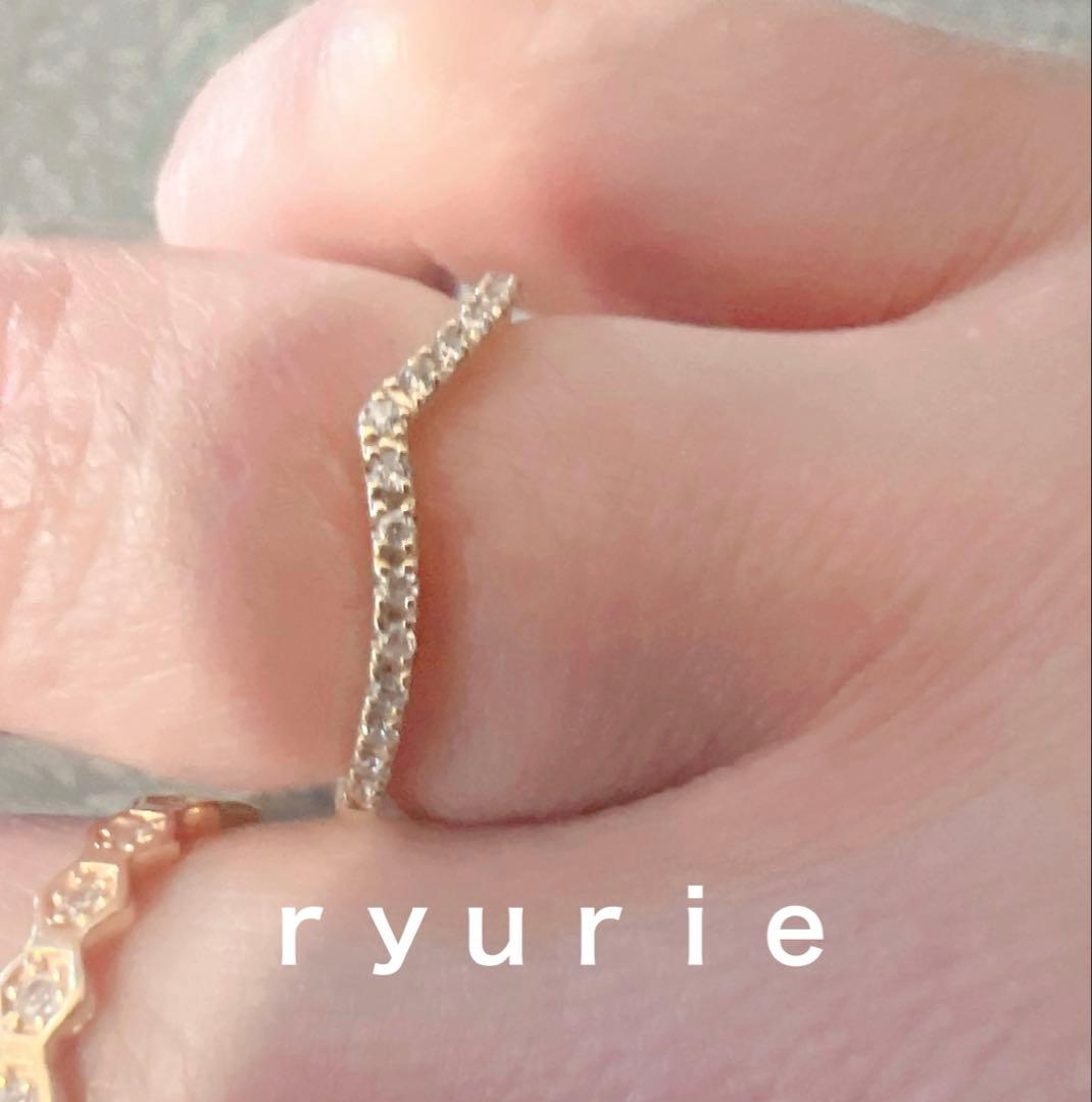 18金レディースヴァンドーム青山 ダイヤモンド V リング