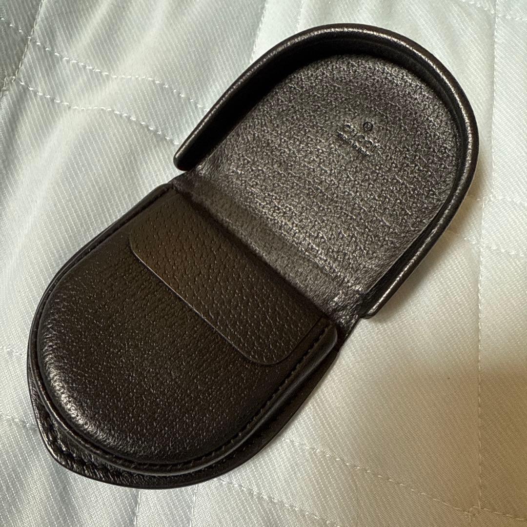 【美品】GUCCI ケース 馬蹄型 レザー ブラック