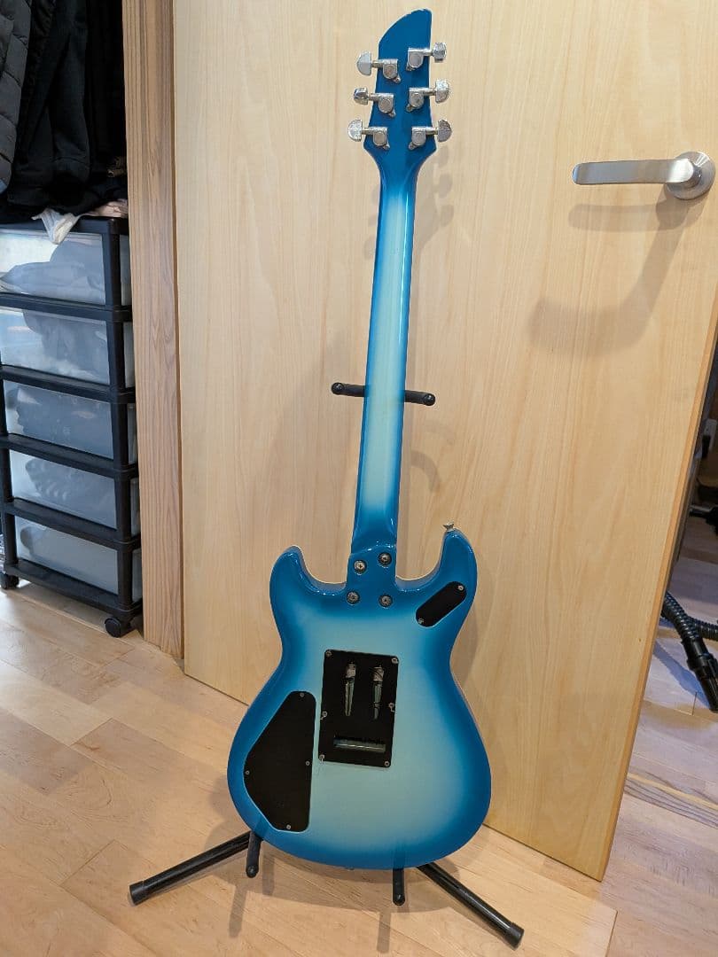 ク*ミ様 FERNANDES エレキギター JDA-85Y　ジャンヌ・ダルク