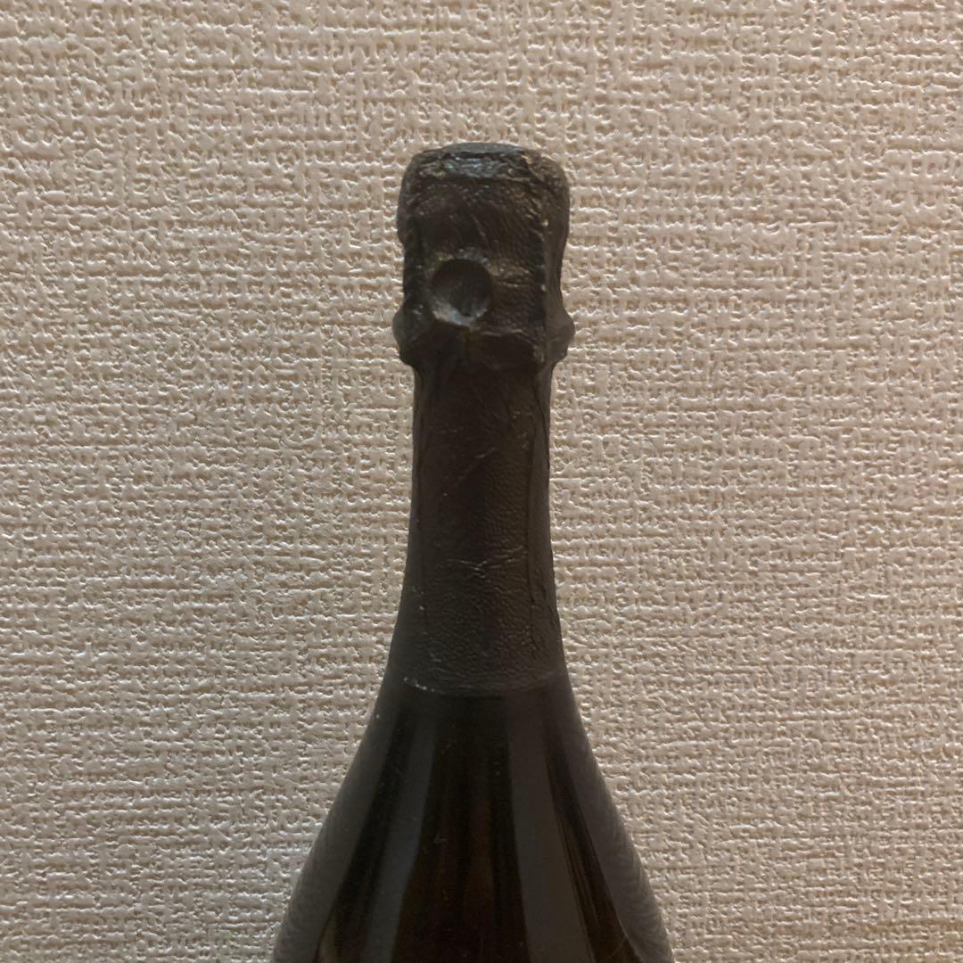 ドンペリニヨン　ビンテージ　1,993年白