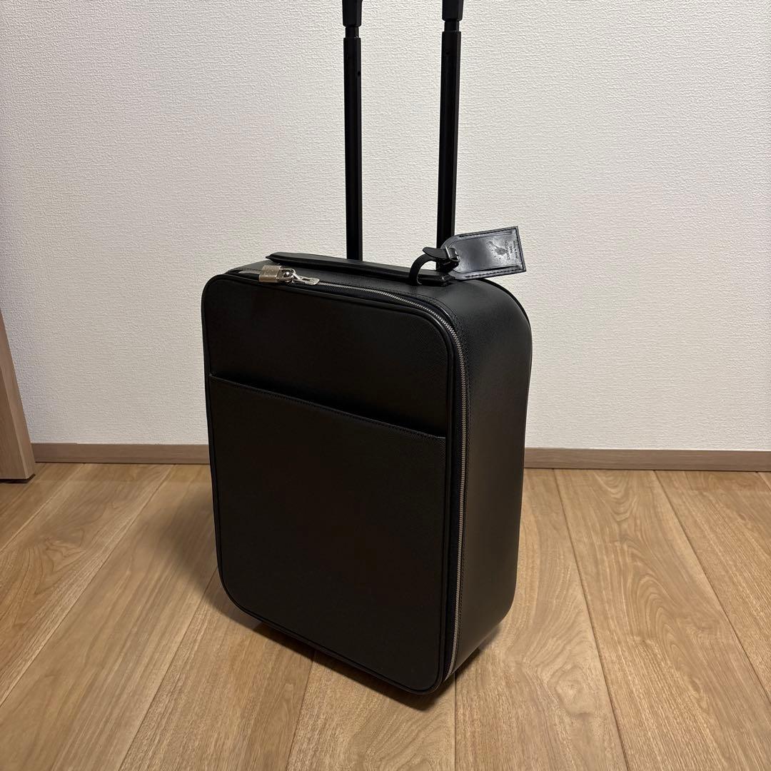 【ルイヴィトン】ぺガス45 タイガ スーツケース 皮革 黒 機内持ち込みサイズ