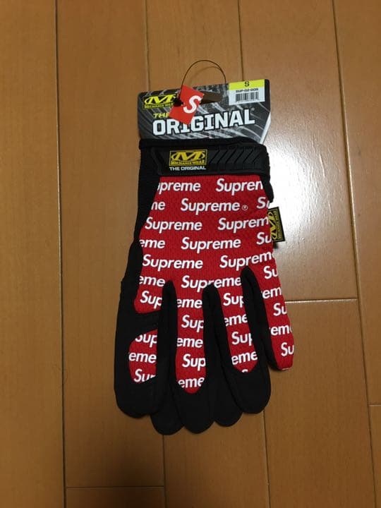 新品レッドS2017SSグローブシュプリームsupreme