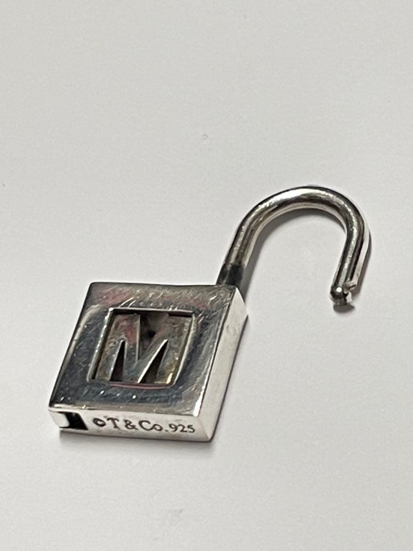 Tiffany & Co.ティファニー　イニシャル南京錠　パドロック　❤︎