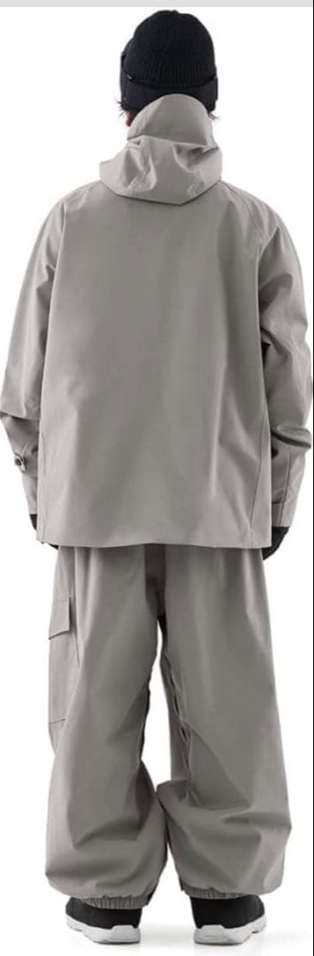 新品　Actleis スノボウェア上下セット メンズ　Sサイズ　サンドグレー