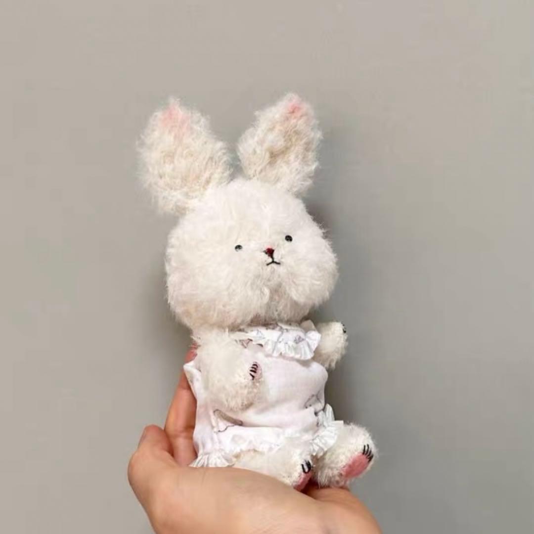 お饅頭顔のうさぎちゃん アーティストベア 海外作家様 テディバニー ハンドメイド