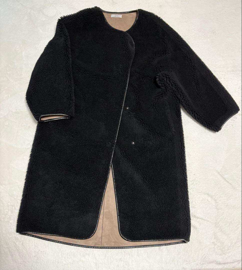 AKTE ブラック ボアロングコート