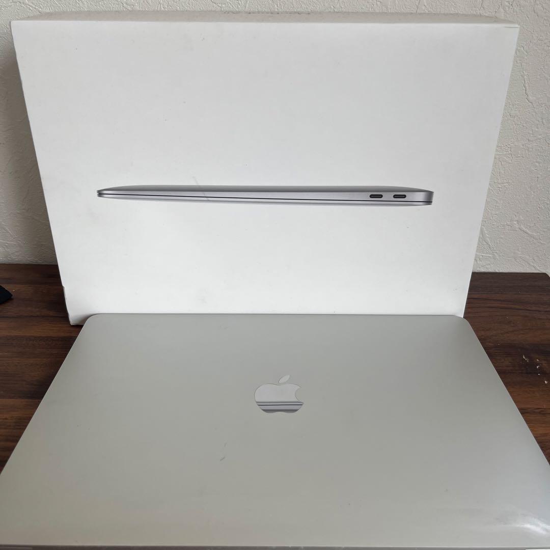 MacBook本体 S
