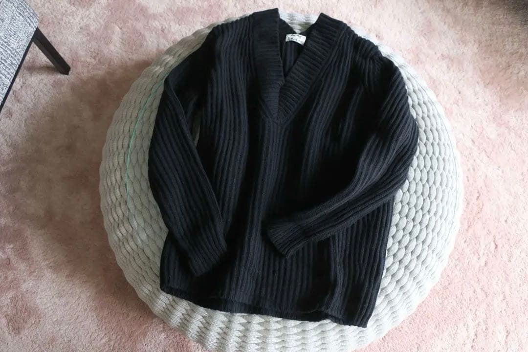 【美品】Acne Studies アクネストゥディオズ Ｖネックニット