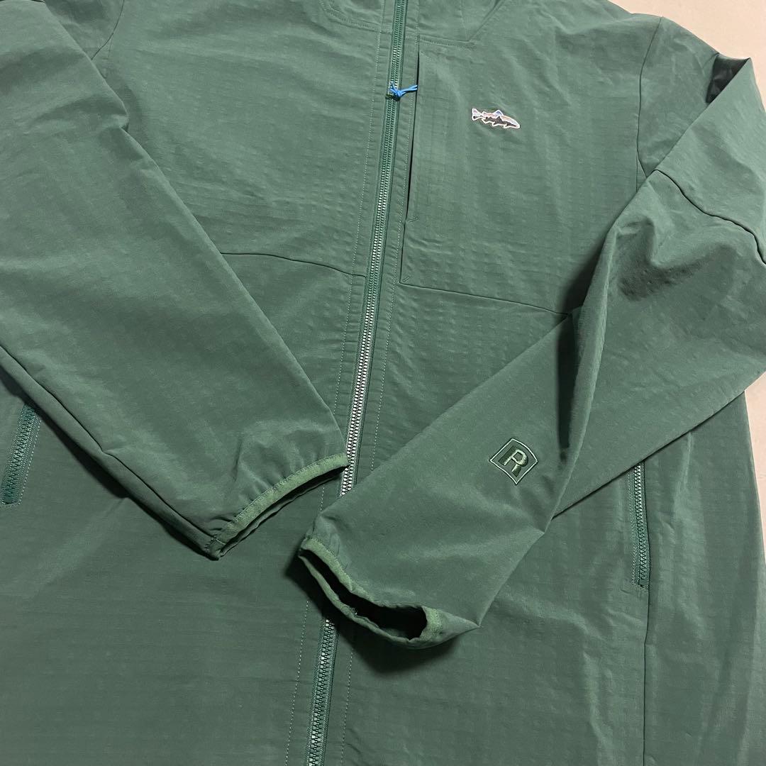 Patagonia R1 テックフェイス・フィッツロイ・トラウト・フーディ