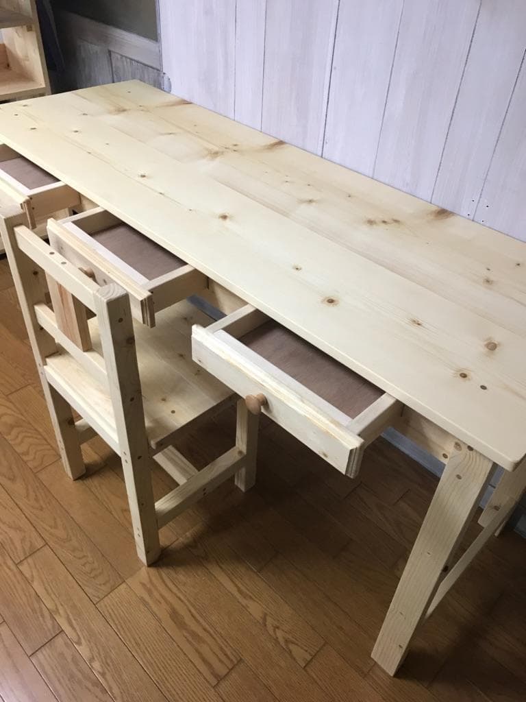 ☆ミシンテーブル☆事務机【1400】引き出し３杯ナチュラル家具