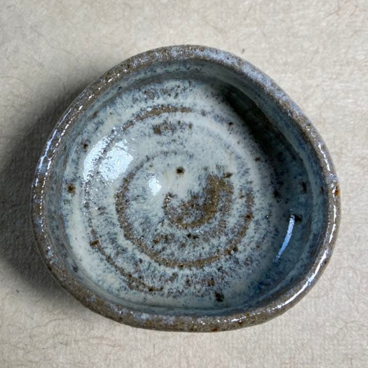 斑唐津沓形ぐい呑　唐津焼　ぐい呑　焼き物　陶器　酒器　陶芸