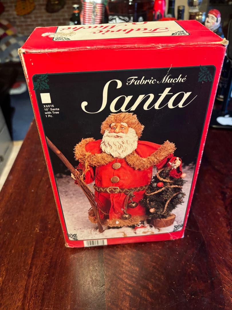 ヴィンテージ　ファブリックマルシェ（アメリカ製） サンタクロースの置物約25cm