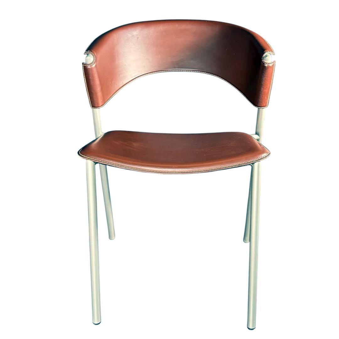 HR647 カリガリス　CICLADI 本革ダイニングチェア　レザーチェア