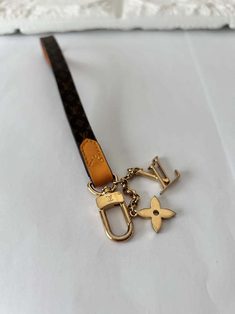 Louis Vuitton ルイヴィトン　キーホルダー ストラップブラウンレザー
