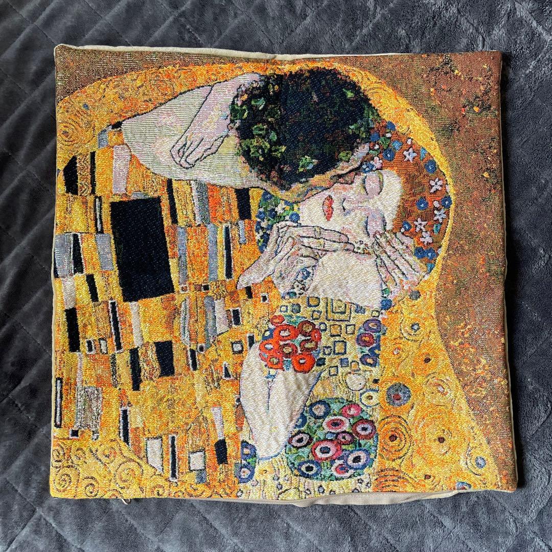 ウィーンで買ったクリムトのクッションカバー