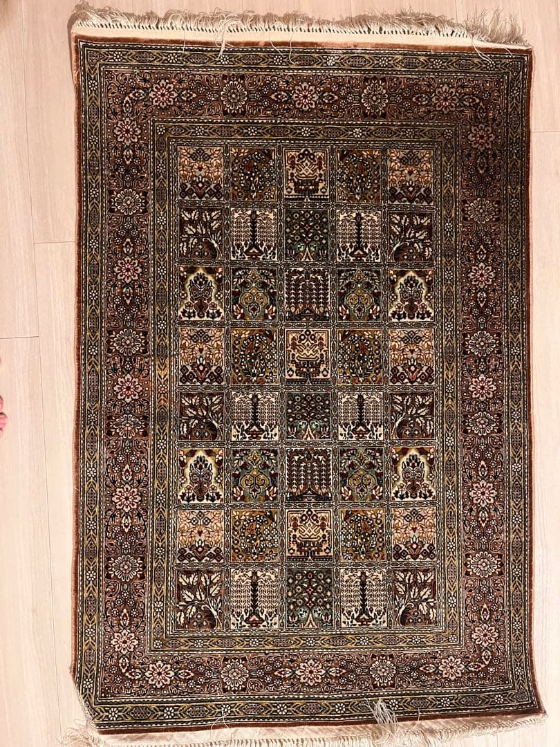 高級手織り絨毯 クム柄 イラン風 約100×60cm シルク混144000ノット