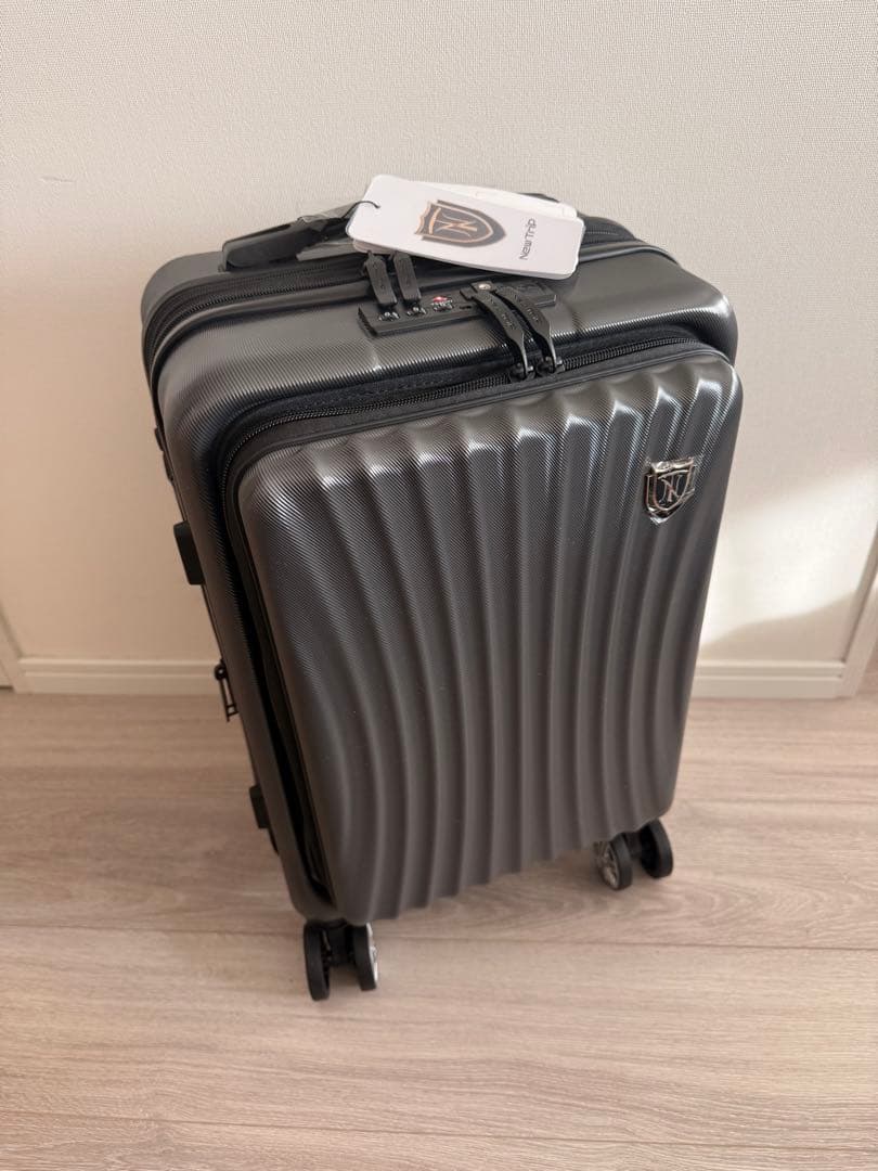 【新品、未使用】New Trip スーツケース 機内持ち込み Sサイズ