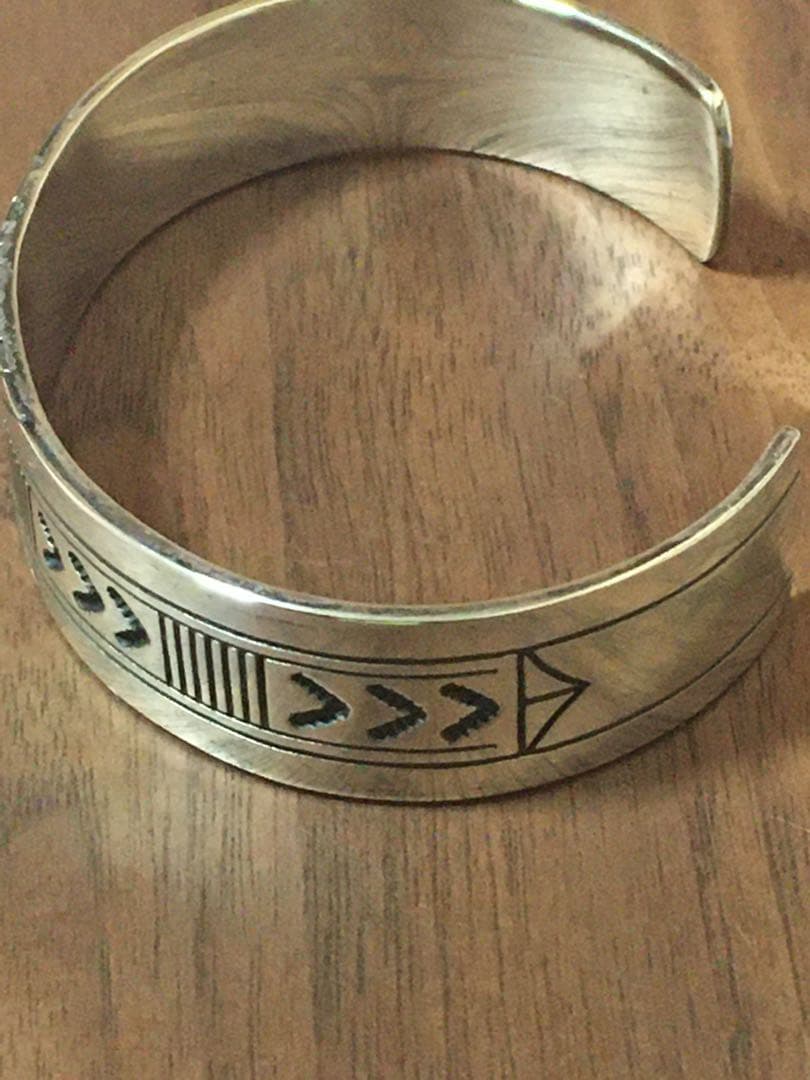 インディアンジュエリー　バングル