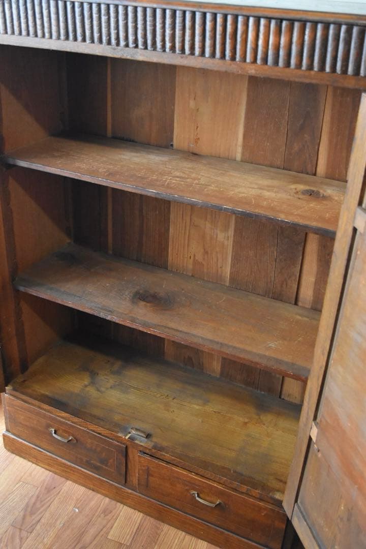 古家具 鏡付戸棚