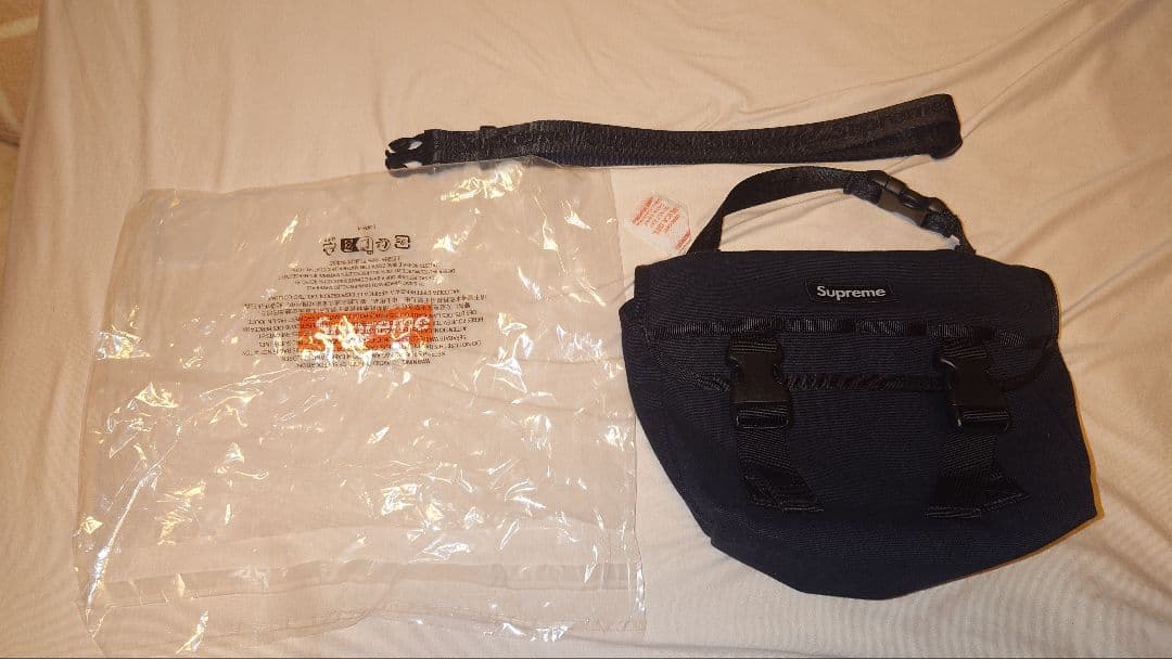SUPREME シュプリーム 25SS Mini Messenger Bag