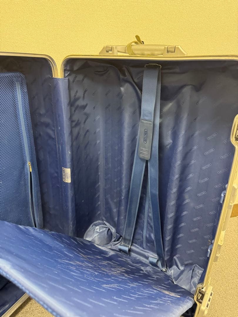 RIMOWA リモワ　トパーズ　924.63.00.4　68リットル　4輪