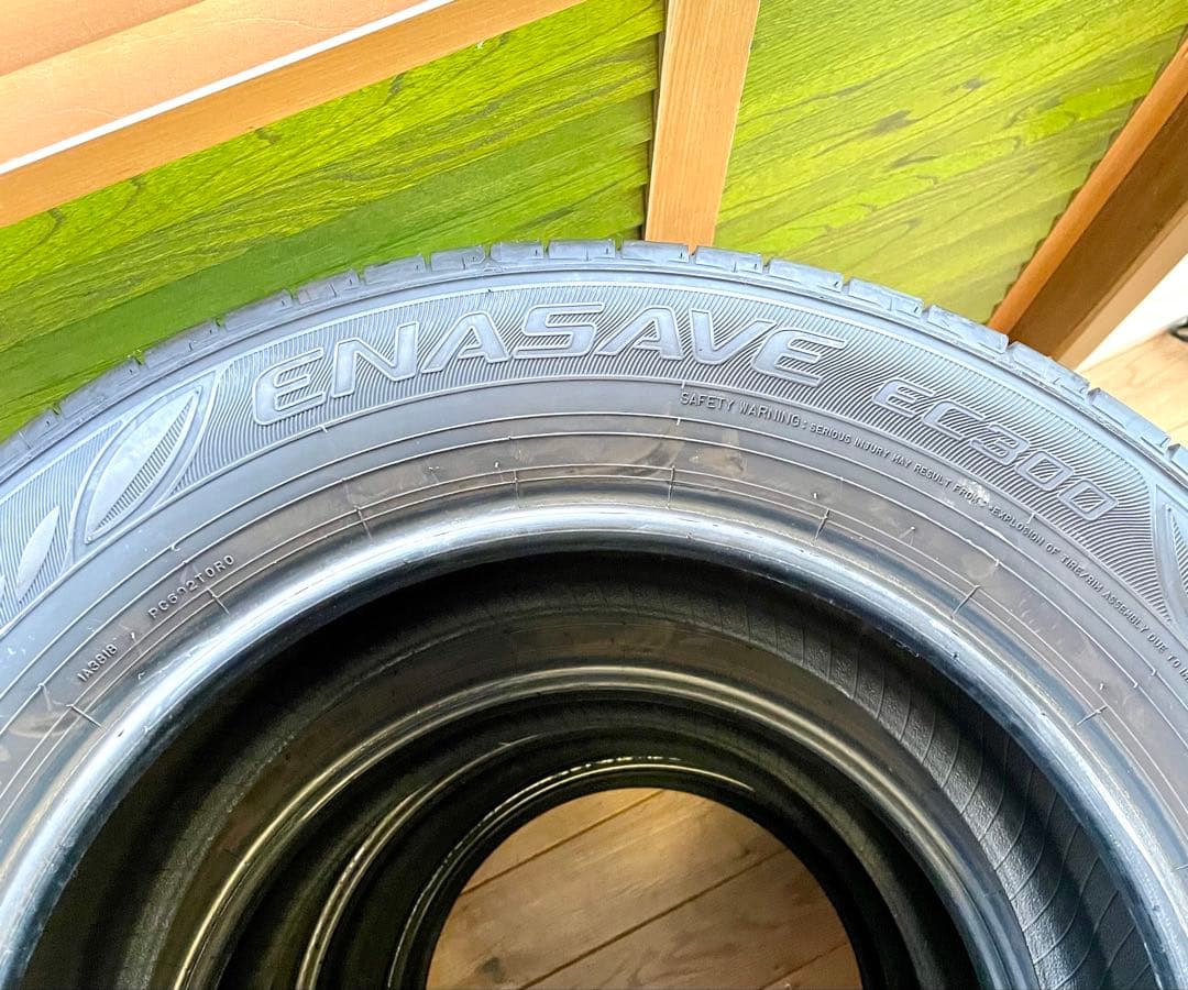 送料込み215/60R16 DUNLOP ENASAVE EC300 4本セット