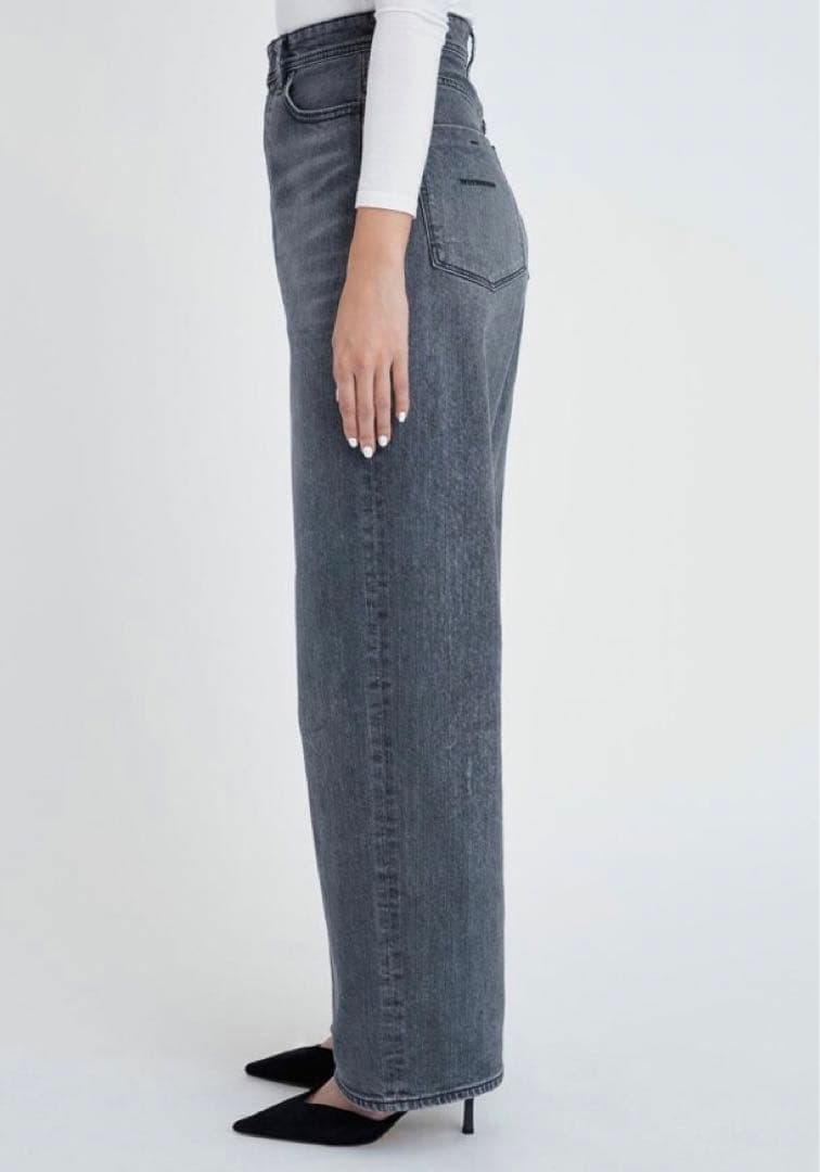 美品　yanuk JOAN ULG ユーズドライトグレー　 23