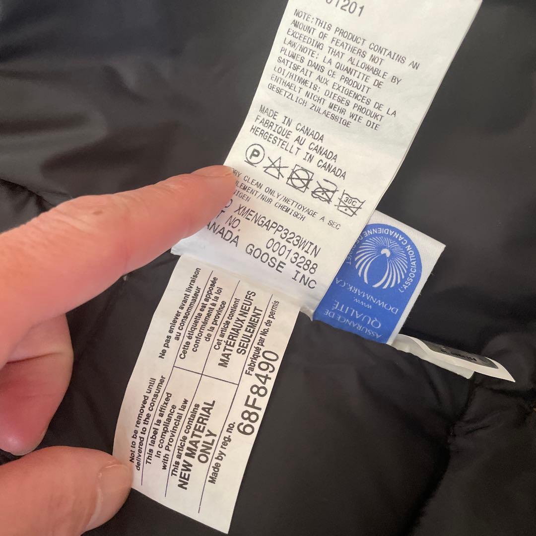 美品　  ブラックダウンベスト