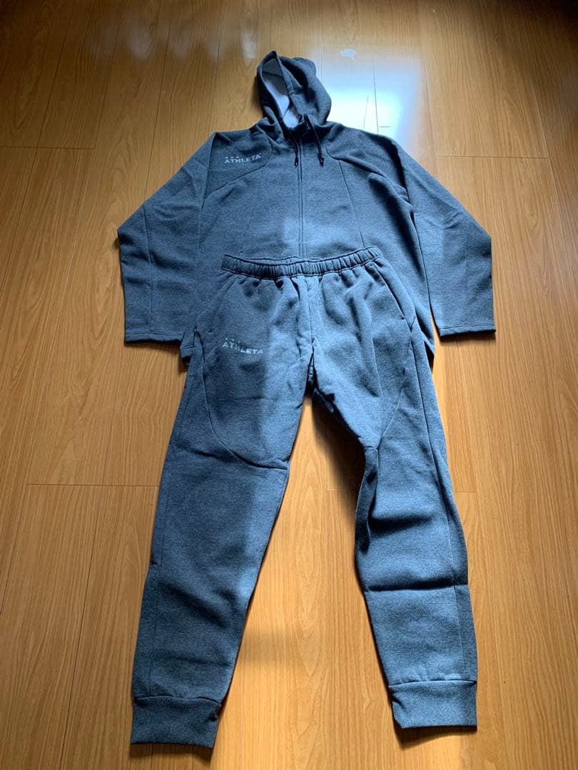 R*a様 『週末限定価格』ATHLETA アスレタスウェット上下セット