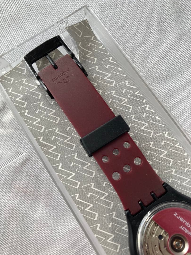 ★-Swatch スウォッチ オートクウォーツ STB400 NEUTRONS