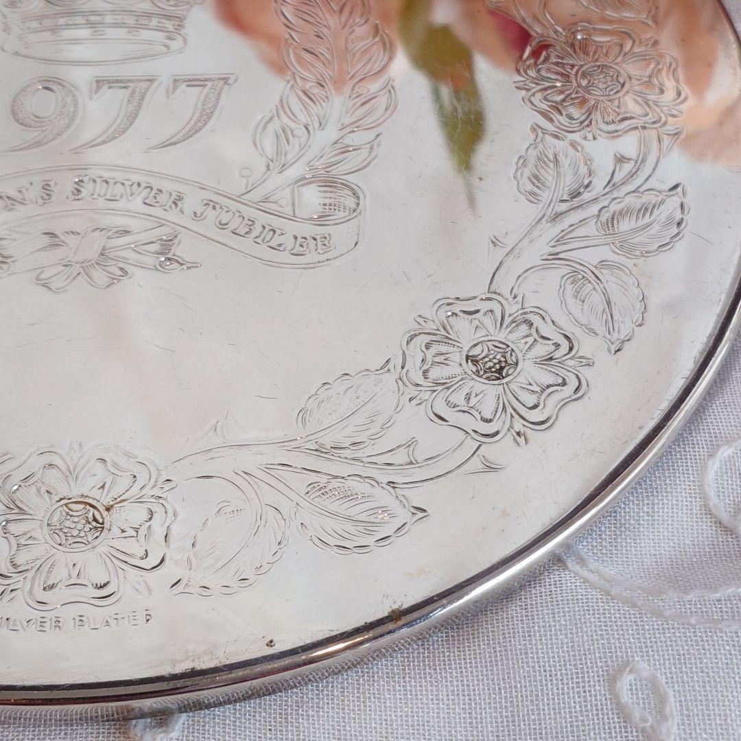 シルバーポットスタンド　ティーマット　プレイスマット　トリベット　エリザベス女王