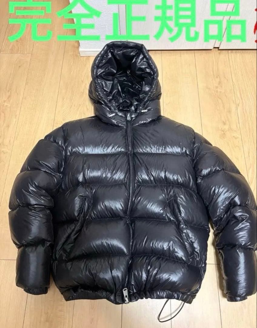 ZARA ブラック フード付きダウンジャケット