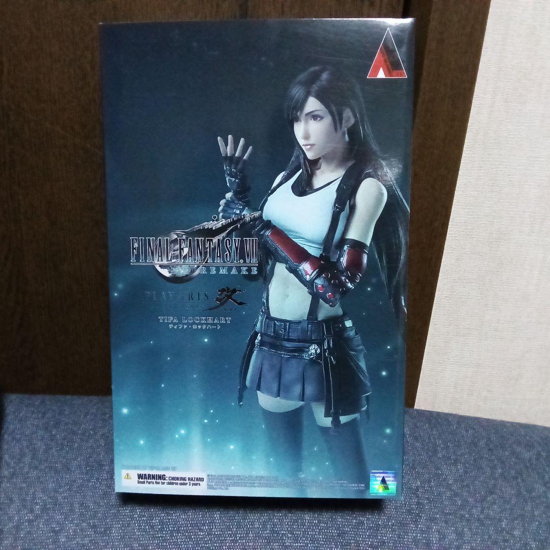 プレイアーツ改 PLAY ARTS改 ティファ・ロックハート FF７フィギュア