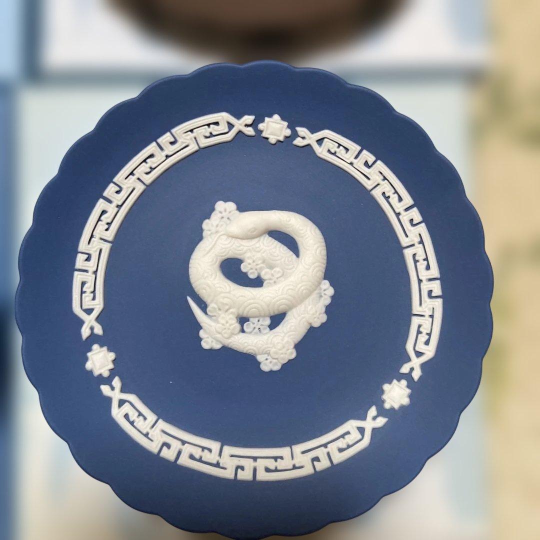 お値下げ‼️ウェッジウッド、イヤープレート12枚セット